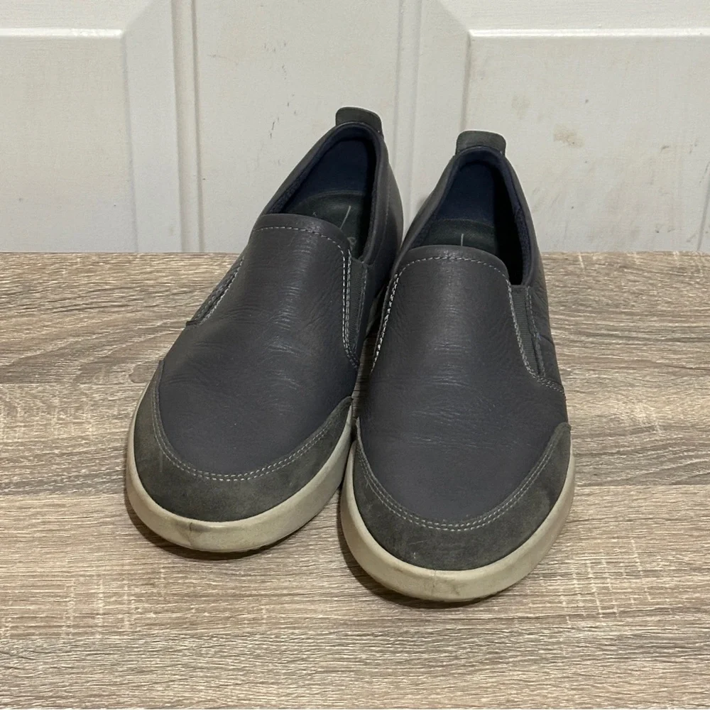 ECCO Collin 2.0 Gray Perforate Leather Slip On Casual Comfort Loafers Mens 9 /43